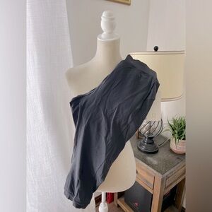 NWT Lululemon rejuvenate crop in Blue Tied